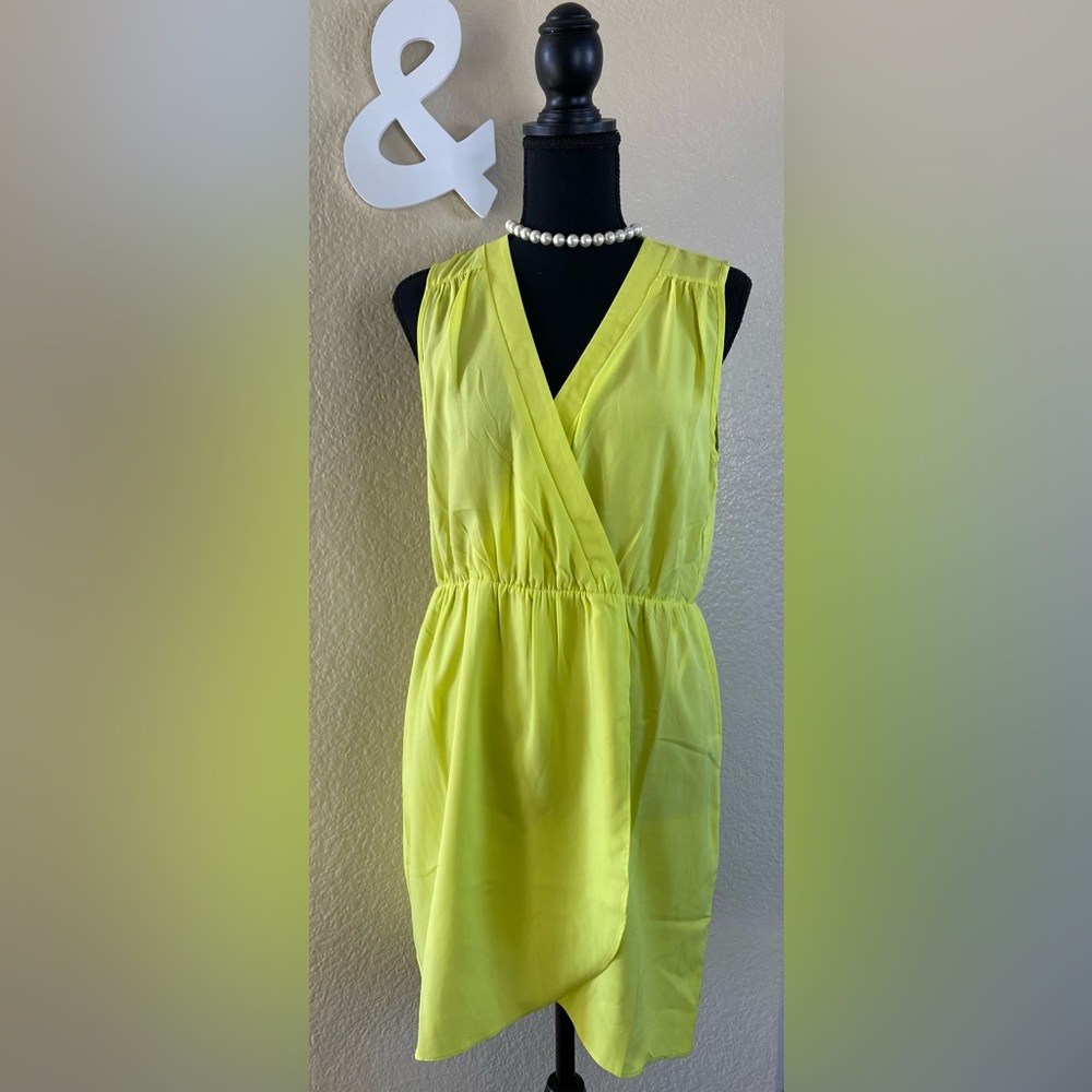 Yellow dress